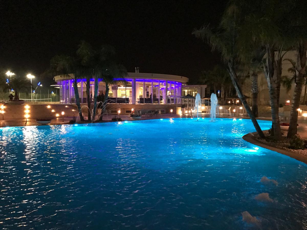 Dubaivillage Camposano Exteriér fotografie