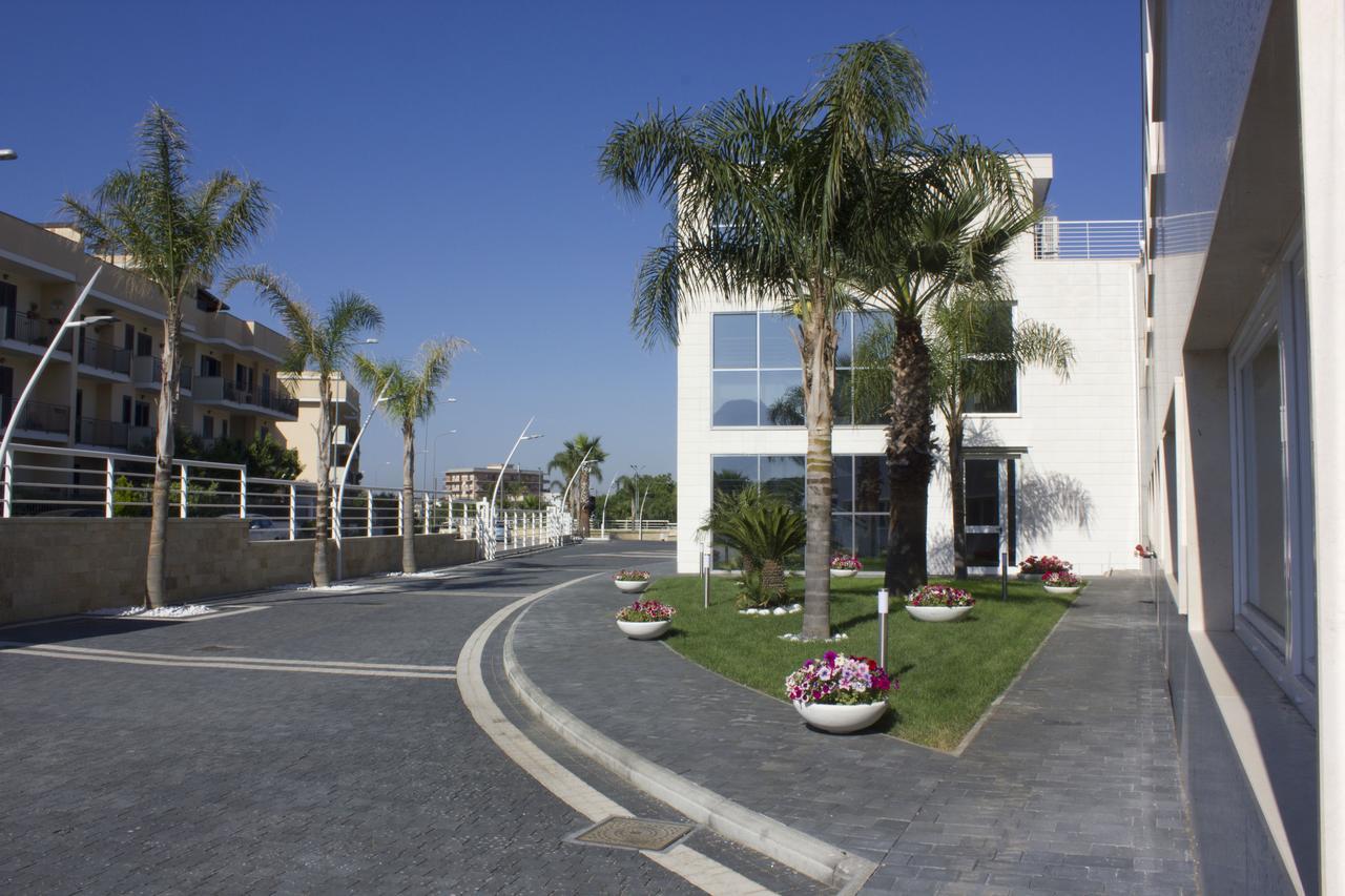 Dubaivillage Camposano Exteriér fotografie